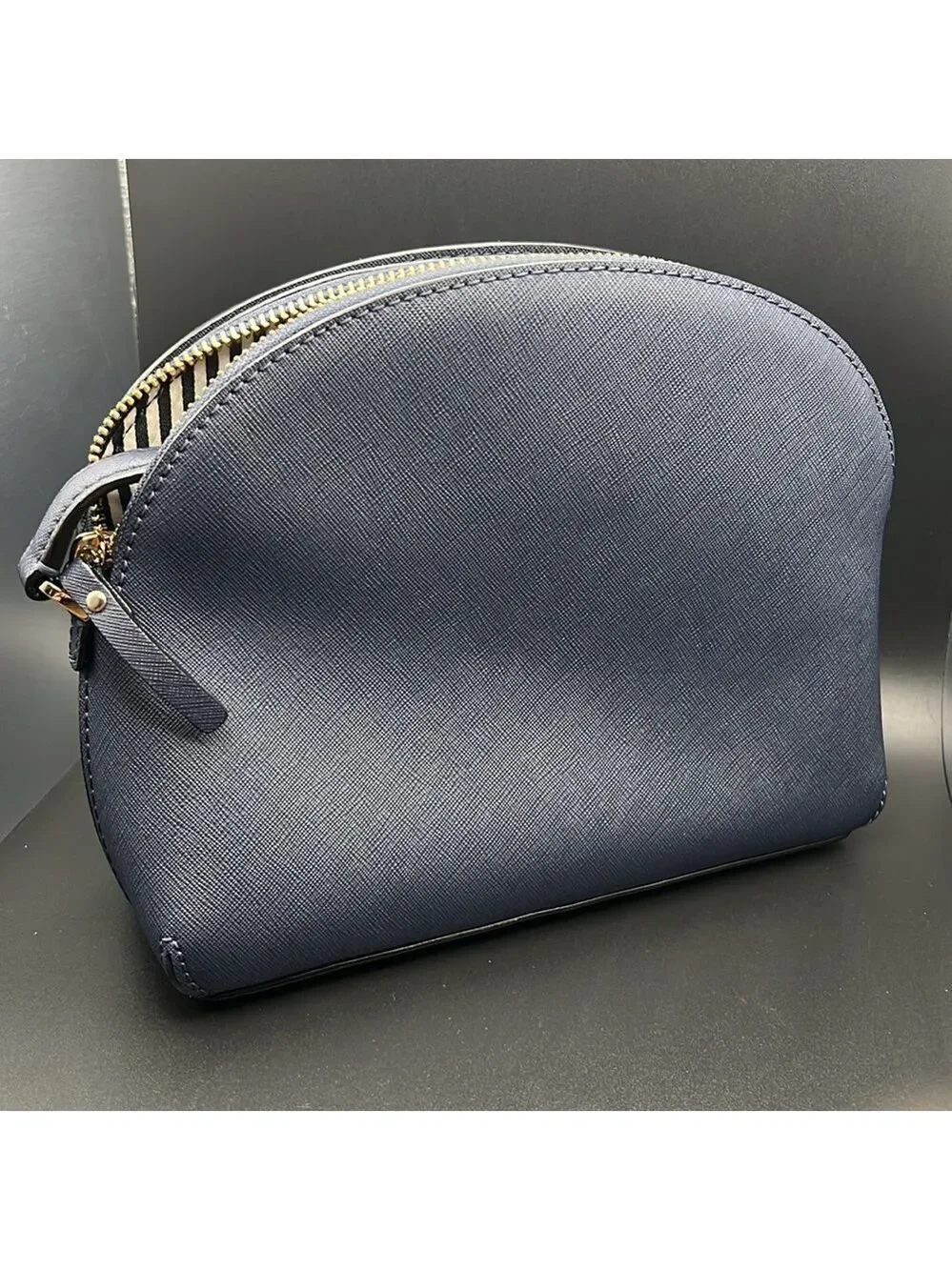 🎉HOST PICK!!🎉 Kate Spade Dome Top RARE Blue w/Dust Bag